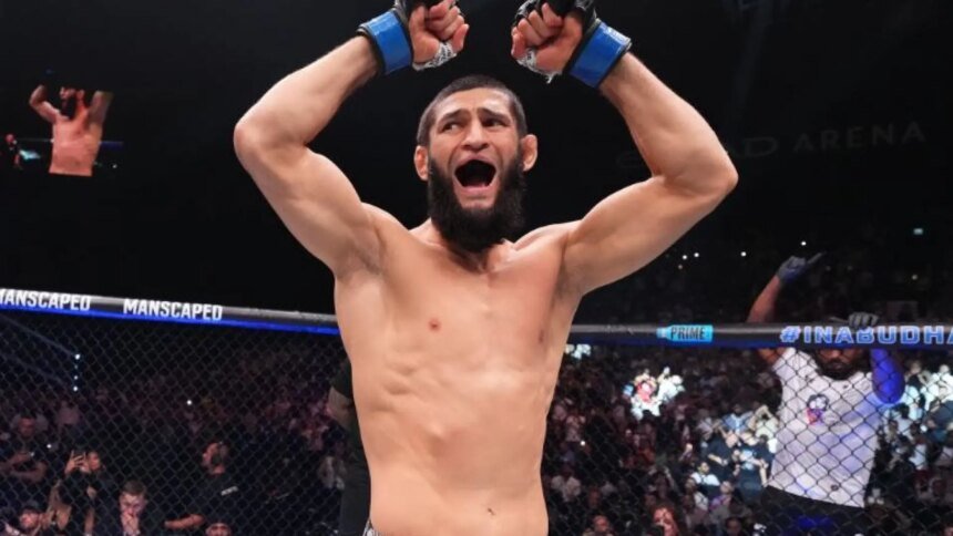 Chimaev tendrá su prueba de fuego en UFC en Riad frente a Robert Whittaker