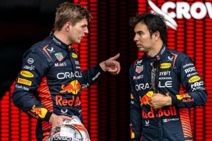 Checo Pérez expone cuál es su táctica para acercarse a Verstappen