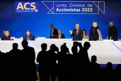 ACS ampliará en un máximo de 634 millones de euros su capital para el pago del dividendo