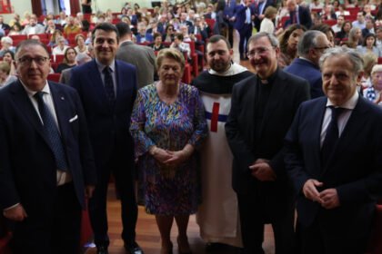 Fray Manuel García pregona el tiempo de las Glorias