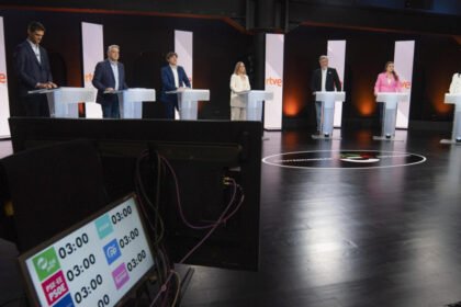 El PNV se niega a garantizar que no pactará con Bildu en un debate entre algodones mutuos