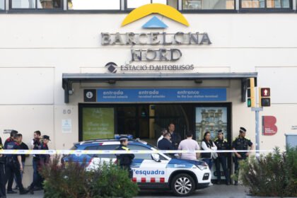 La falsa alarma en una estación de Barcelona por una maleta abandonada