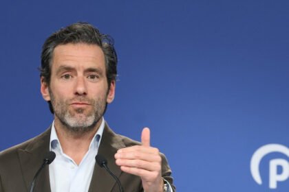 Vox saca pecho y carga contra el PP tras conseguir mantener el escaño en el Parlamento Vasco