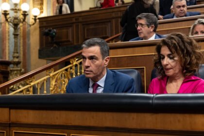 El PSOE se apunta a la teoría de la conspiración contra Begoña Gómez​