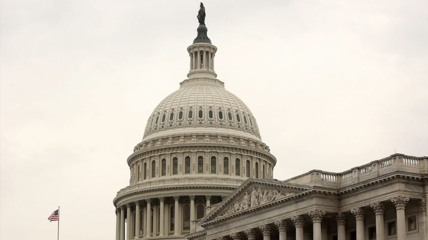 El uso del español se extiende hasta la política americana: ya lo usan el 50% de senadores y el 25% de representantes