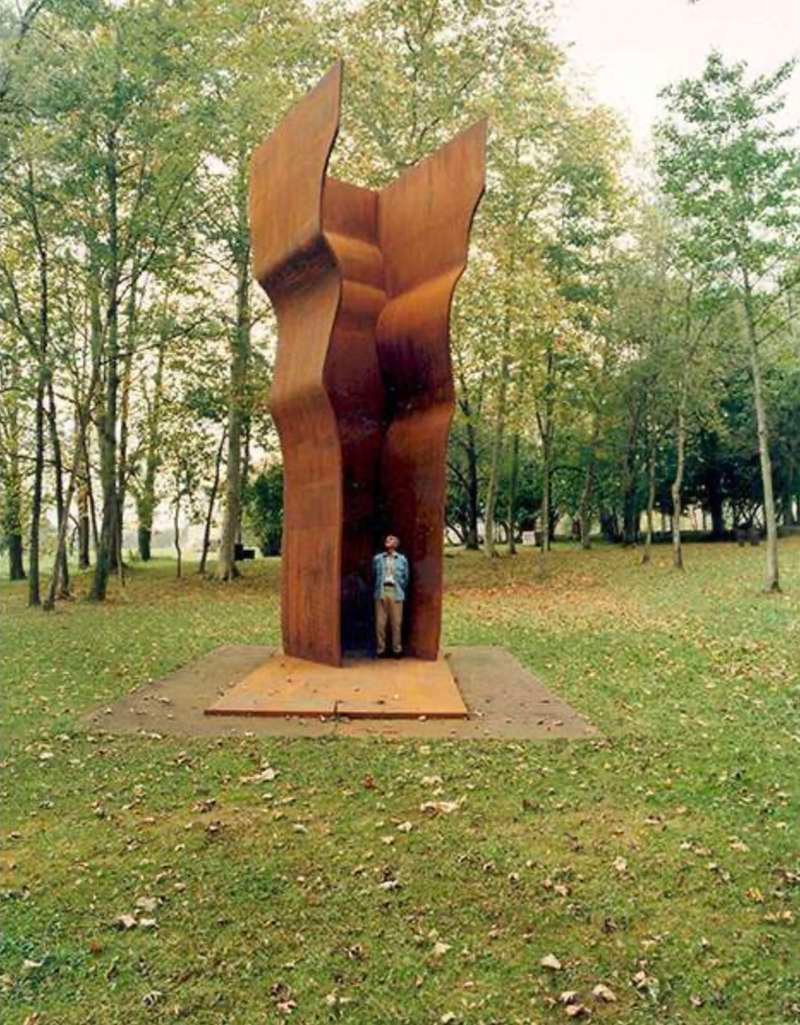Eduardo Chillida en el Chillida Leku