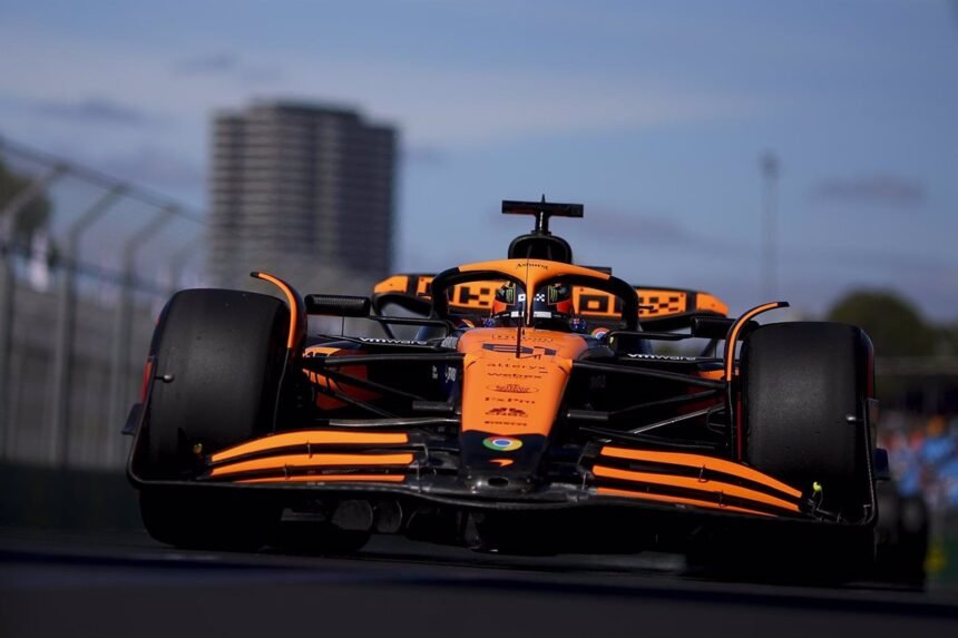 Verstappen y Piastri dominan un viernes mixto en Suzuka