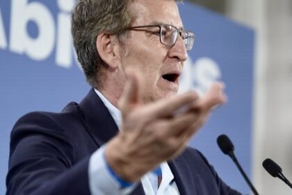 Feijóo cree que Aragonès "no miente" cuando dice que, con Sánchez,  el referéndum dejará de ser inconstitucional