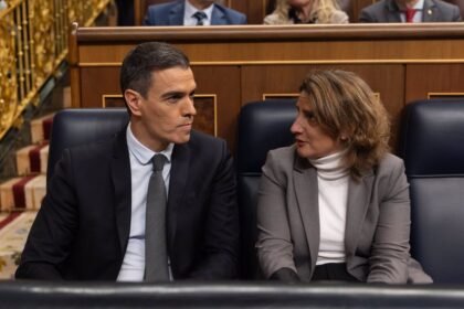 Sánchez elude aclarar si Ribera será candidata el 9J pero la sitúa al nivel de Calviño y Borrell, con cargos europeos