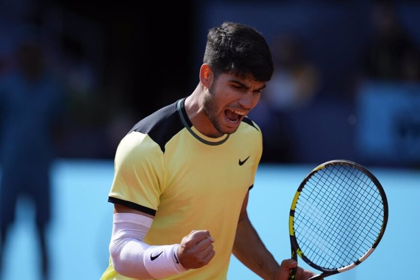 Alcaraz se enreda con Struff camino de los cuartos en Madrid