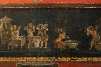 Fragmento de pintura mural de la casa de los Vettii, en Pompeya, donde se recrea el proceso de elaboración de perfumes llevado a cabo por unos cupidos.