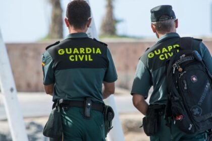 Detenido un lituano en el desmantelamiento de una instalación para elaborar droga en Alicante
