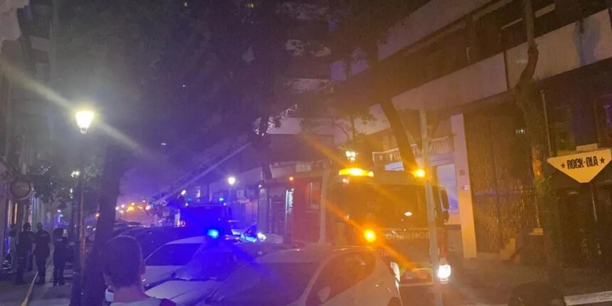 Un incendio confina a decenas de personas en un edificio de la calle Gaztambide de Madrid