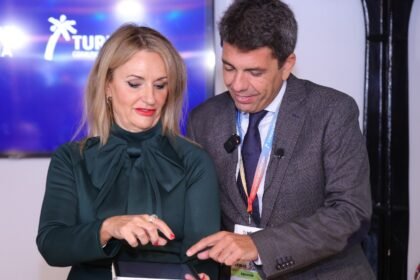 Mazón sobre la "expansión" de los aeropuertos de Aena: "Si hay suerte, los tendremos en 2040"