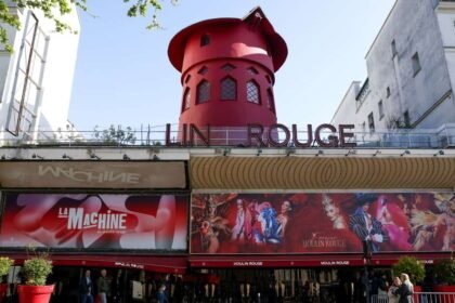 Turistas Gran Pirámide Egipto