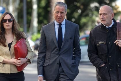 Zaplana niega haber hablado "jamás" con Cotino de las ITV y revela que se llevaban "fatal"