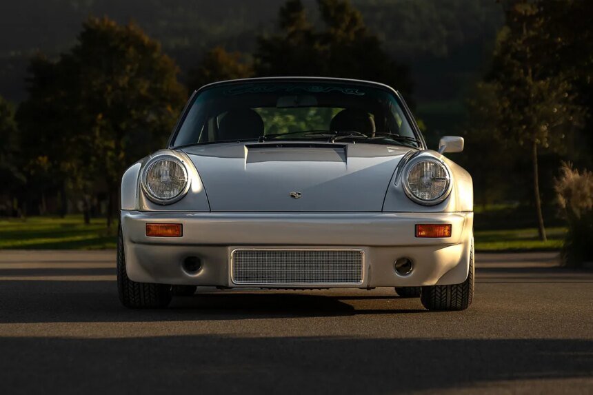 Porsche: La increíble historia del primer Porsche 911 Turbo y su falso motor de madera