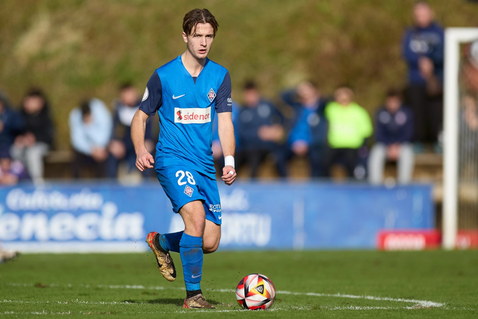 Félix Garreta durante un partido del Amorebieta.