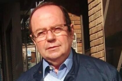 El detenido por matar a su padre, el exparlamentario Fernández-Capel, dice que le pegó borracho