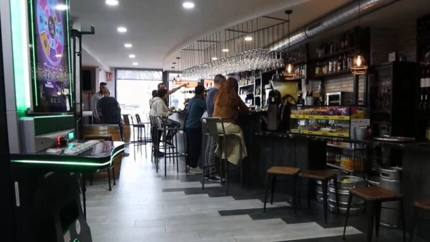 Un cliente ebrio dispara un camarero de madrugada en Zamora por negarse a servirle una copa