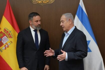 Netanyahu recibe durante una hora a Abascal en Jerusalén en pleno desplante de Moncloa a Israel