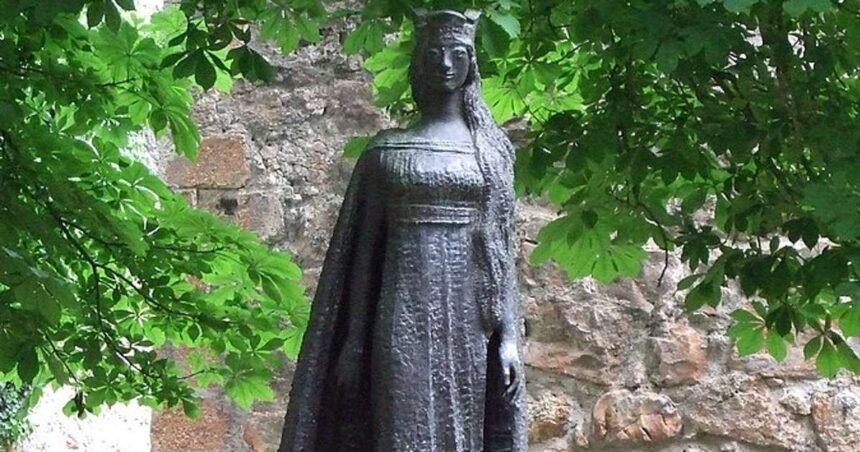 Vaso de los Guerreros restaurado (Edeta)  Museo de Preshistoria de Valencia 01