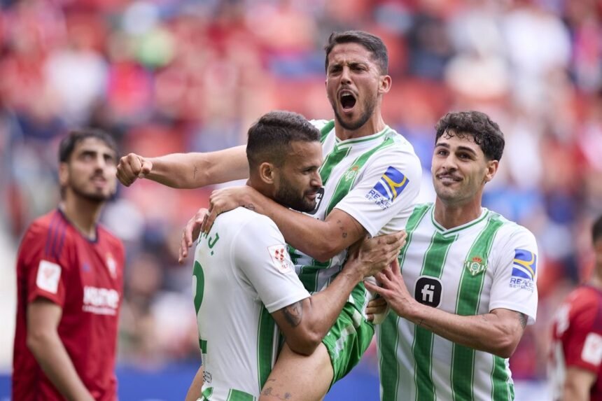 El Real Betis aumenta su apuesta por Europa en El Sadar