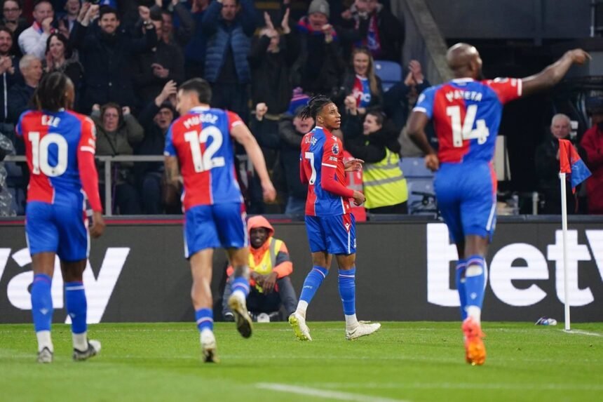 El Crystal Palace se ensaña con el Manchester United y lo aleja de Europa