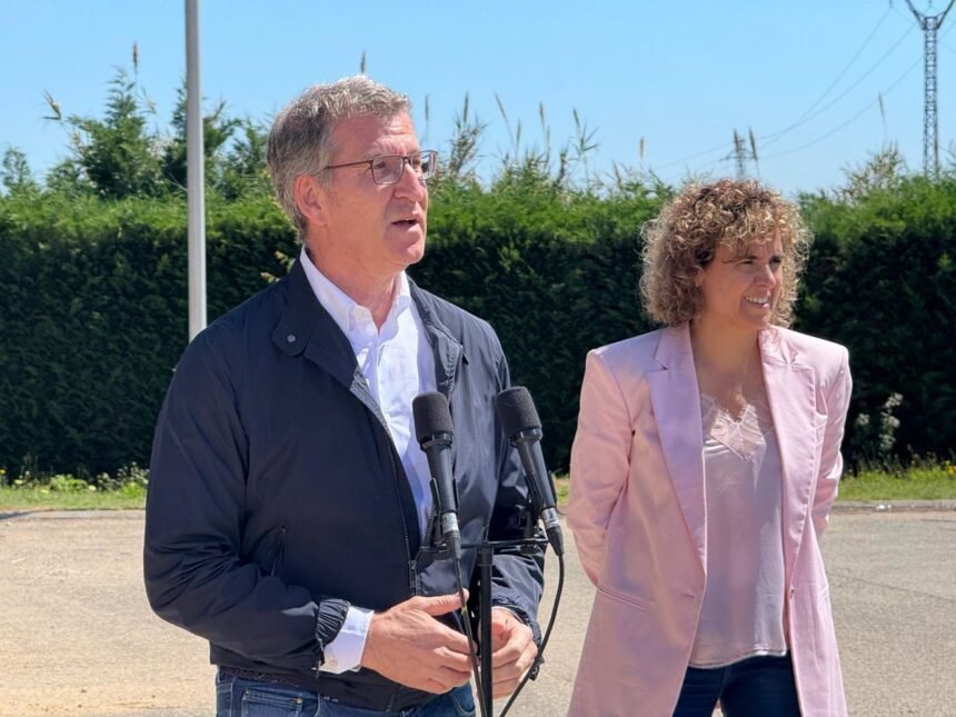 Feijóo pide confiar en el "modelo del PP de Badalona" y "abandonar el voto socialista" que "apuntala" a Sánchez