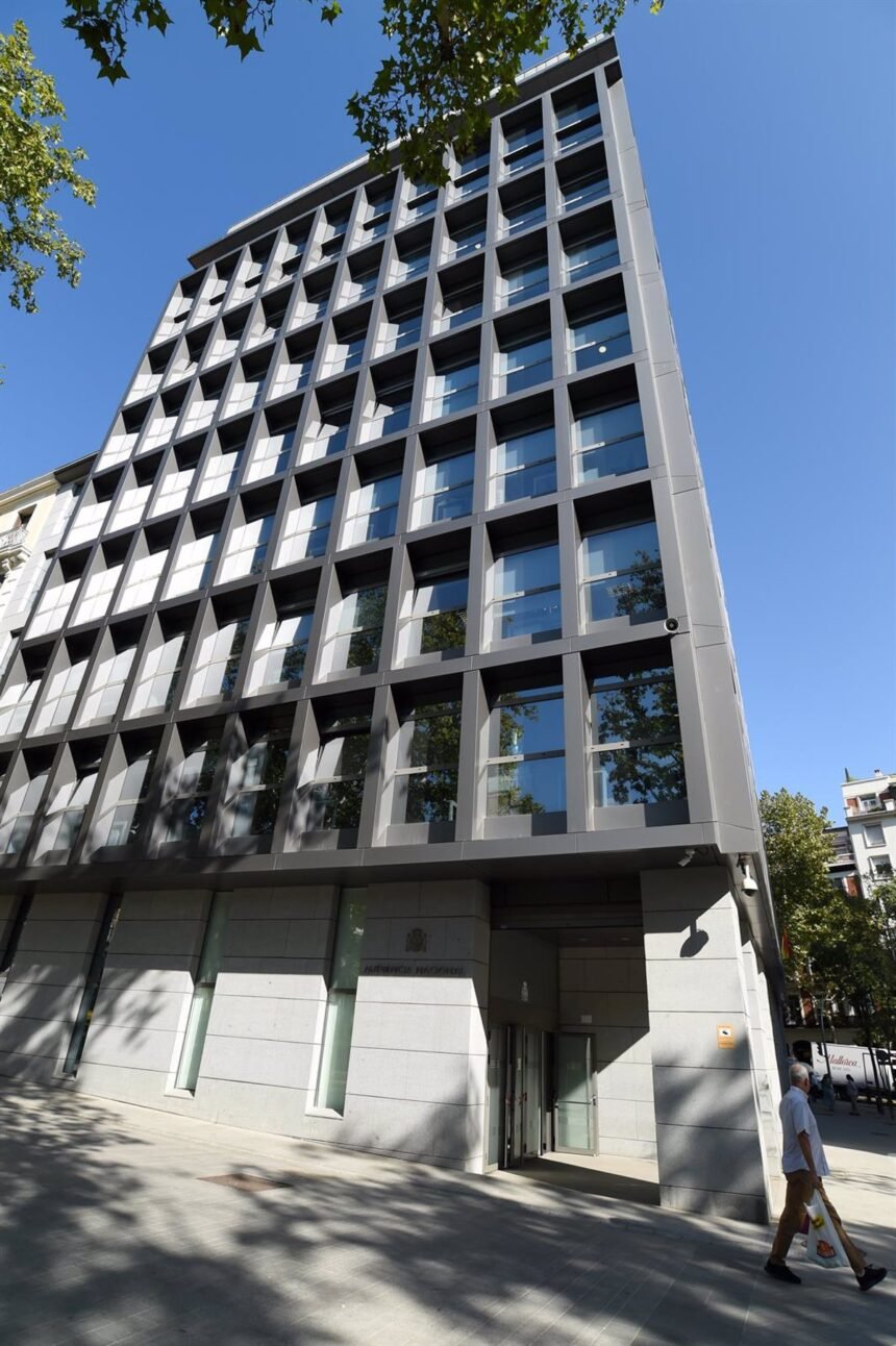 El juez del 'caso Koldo' rechaza devolver el Mercedes y la Harley al hermano del exasesor de Ábalos