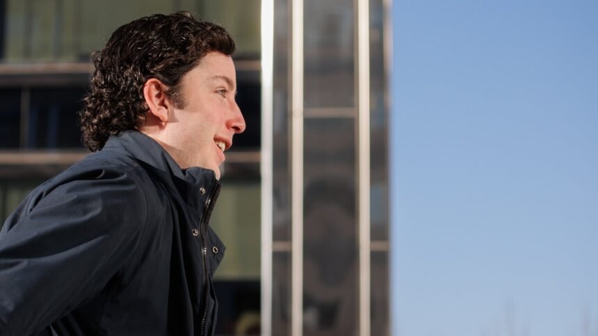 El Supremo absuelve al 'Pequeño Nicolás' y le libra de tres años de cárcel por usurpación y cohecho