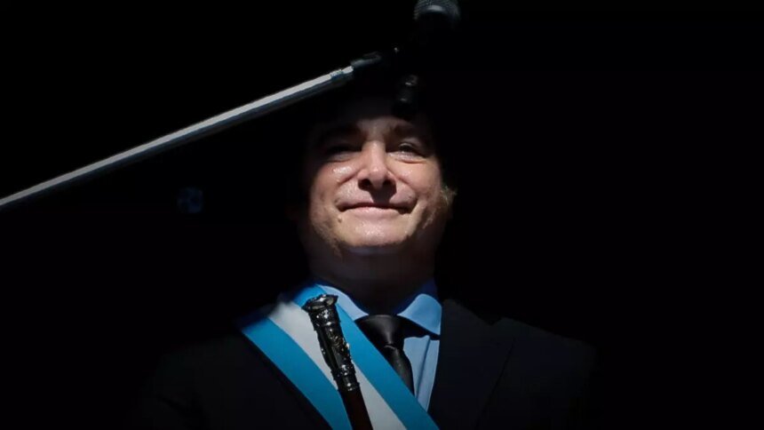 El Gobierno de Milei suspende la publicidad institucional en los medios al menos durante un año