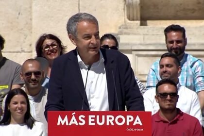 Zapatero defiende a Sánchez diciendo que la derecha no está contenta nunca: "Feijóo, oye, una sonrisa..."