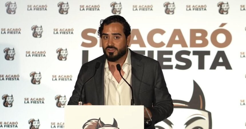 Vox acusa a Alvise de «mentir» y niega que Abascal reciba un sueldo vitalicio de la Fundación Disenso