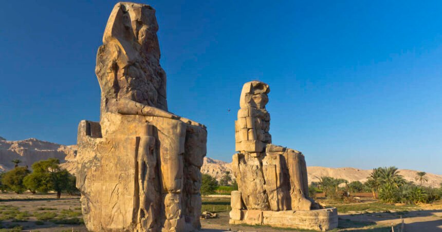 Los Colosos de Memnón, las estatuas que cantaban