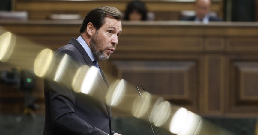 Óscar Puente llama «saco de mierda» a Vito Quiles, jefe de prensa de Alvise Pérez