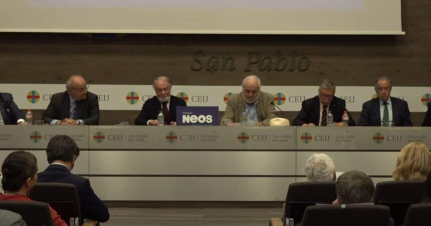 70 asociaciones se unen en defensa de la verdadera historia de España bajo el impulso de NEOS