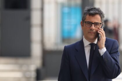 Aragonés apremia a Bolaños para que la amnistía se aplique con "la máxima celeridad"