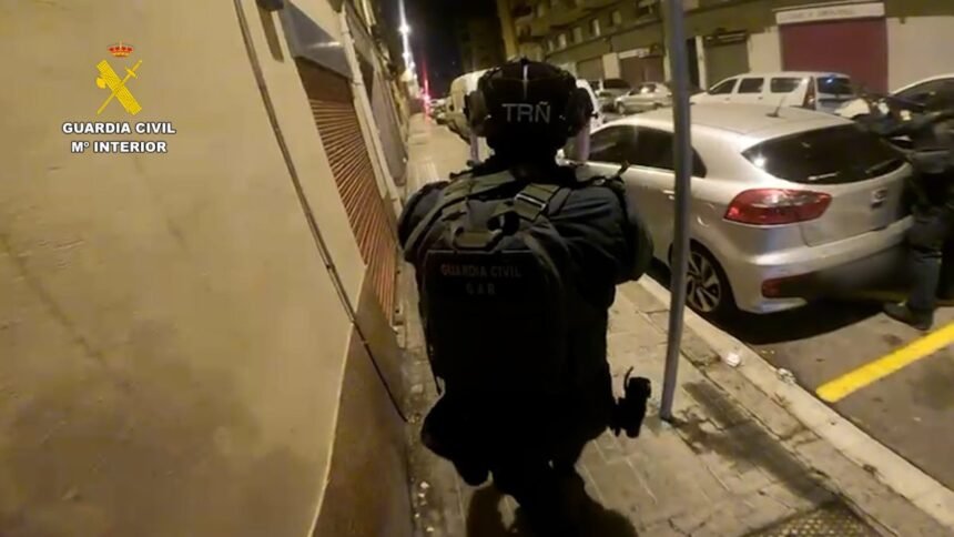 Detenido en Barcelona un presunto yihadista con conexiones con terroristas de otros países