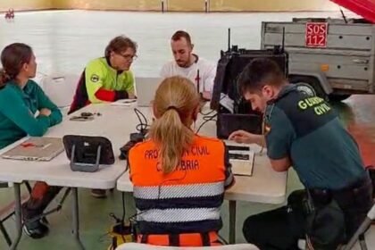 En directo la búsqueda de los espeleólogos perdidos en una cueva de Cantabria: última hora y novedades en vivo