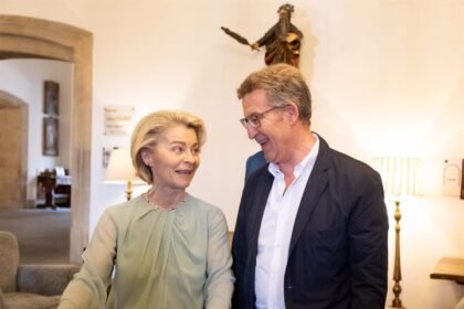 Feijóo denuncia ante Von der Leyen la "estafa" de la amnistía y le agradece "comprometerse" con el Estado de Derecho