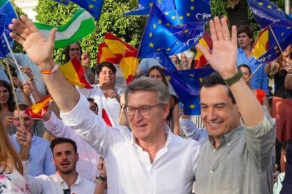 Feijóo acusa a Sánchez de recurrir al "victimismo" tras citación a su esposa: "Es un presidente realmente dimitido"