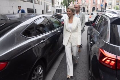 Díaz traslada a la militancia de Sumar que su renuncia es una decisión coherente con sus principios políticos