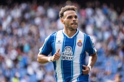 El Espanyol aguanta los arreones del Sporting y jugará por el ascenso a LaLiga EA Sports