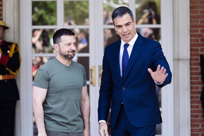 Sánchez garantiza apoyo a Ucrania "todo el tiempo necesario" y rechaza cualquier solución que valide la invasión rusa