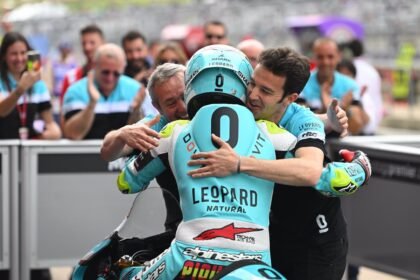 Ángel Piqueras arrebata la pole a Veijer en Moto3
