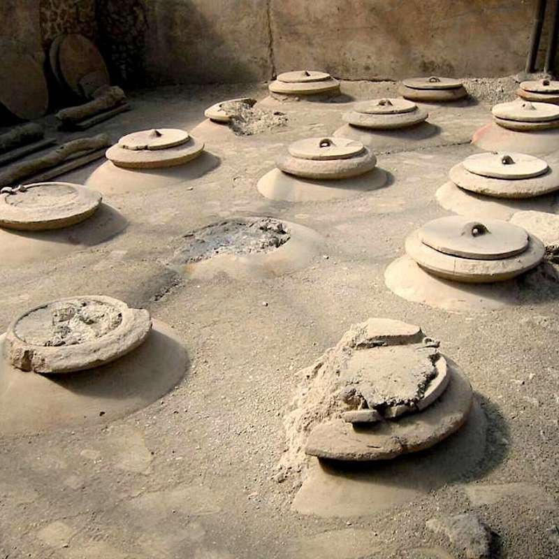Imagen de la bodega dolia defossa de Villa Regina (Boscoreale), Italia. 