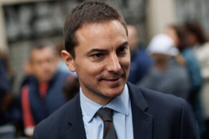 El delirio de Lobato al comparar al PSOE con el Real Madrid: "Las finales, las elecciones, las gana"