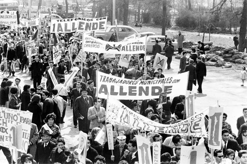 Marcha a favor de Salvador Allende celebrada el 5 de septiembre de 1964.