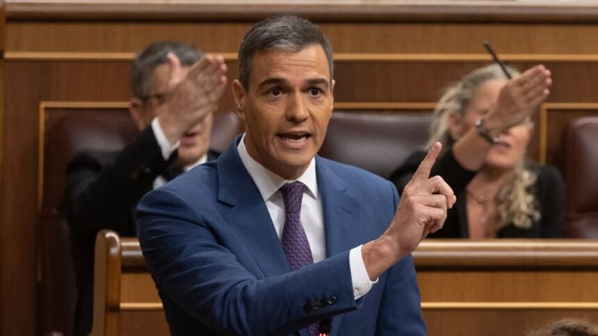 Sánchez contra la prensa libre: anuncia un plan para "acabar con la impunidad" de los "pseudomedios"